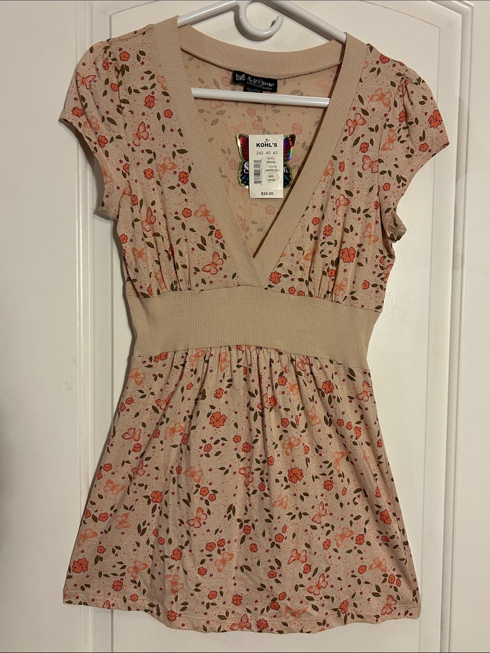 Self Esteem Beige Floral V-Neck Knit Top with Coral Flowers